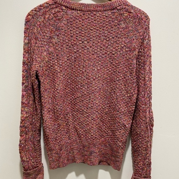 GAP rainbow cable-knit women’s sweater size extra small 🌟 - Picture 3 of 5